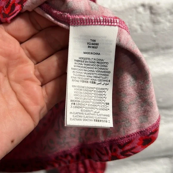 EUC BODEN Button Down Floral Blouse - Picture 4 of 9